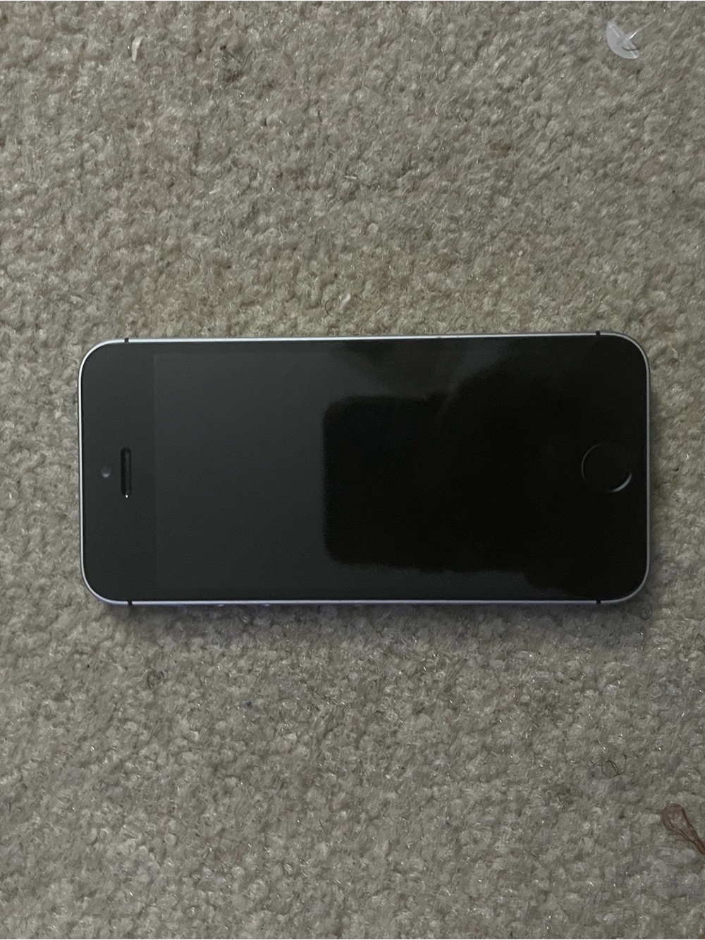 Apple iPhone SE